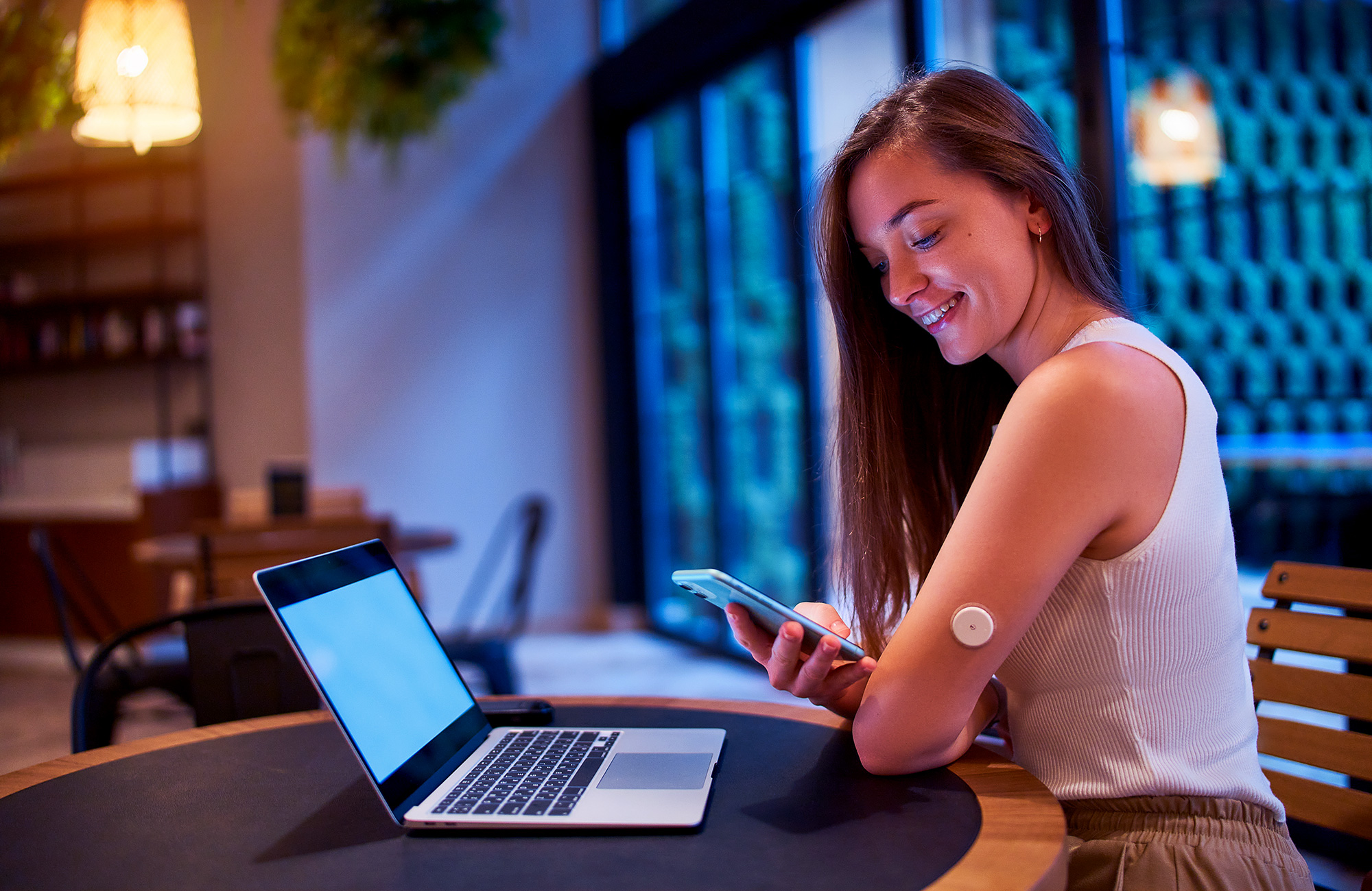 revolutionizing-remote-patient-monitoring-and-care.jpg