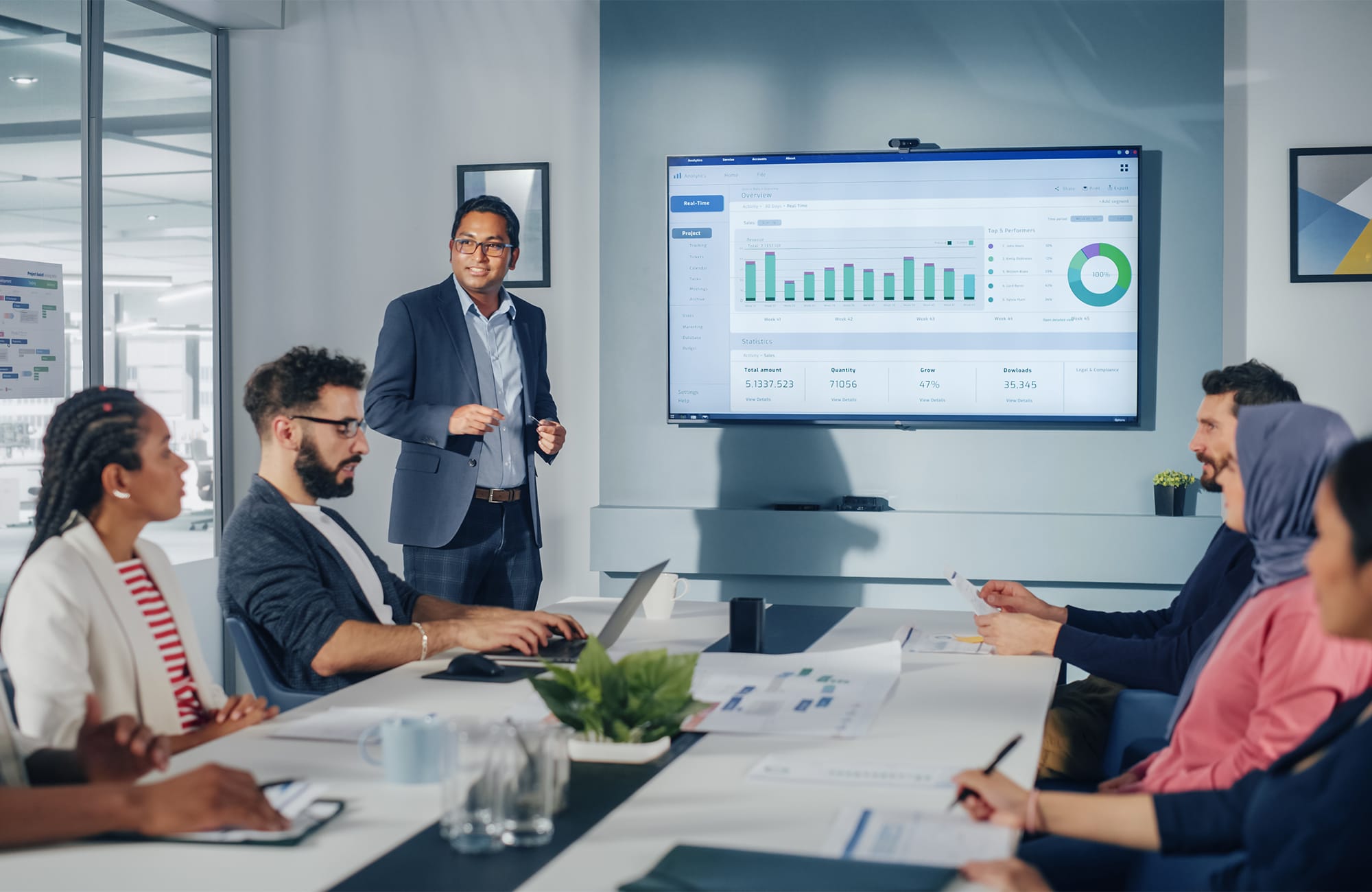 accelerating_business_outcomes_with_data-driven_decisions_for_a_top_insurance_company_banner.jpg